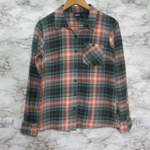 Patagonia Organic Cotton Flannel Button Down Shirt